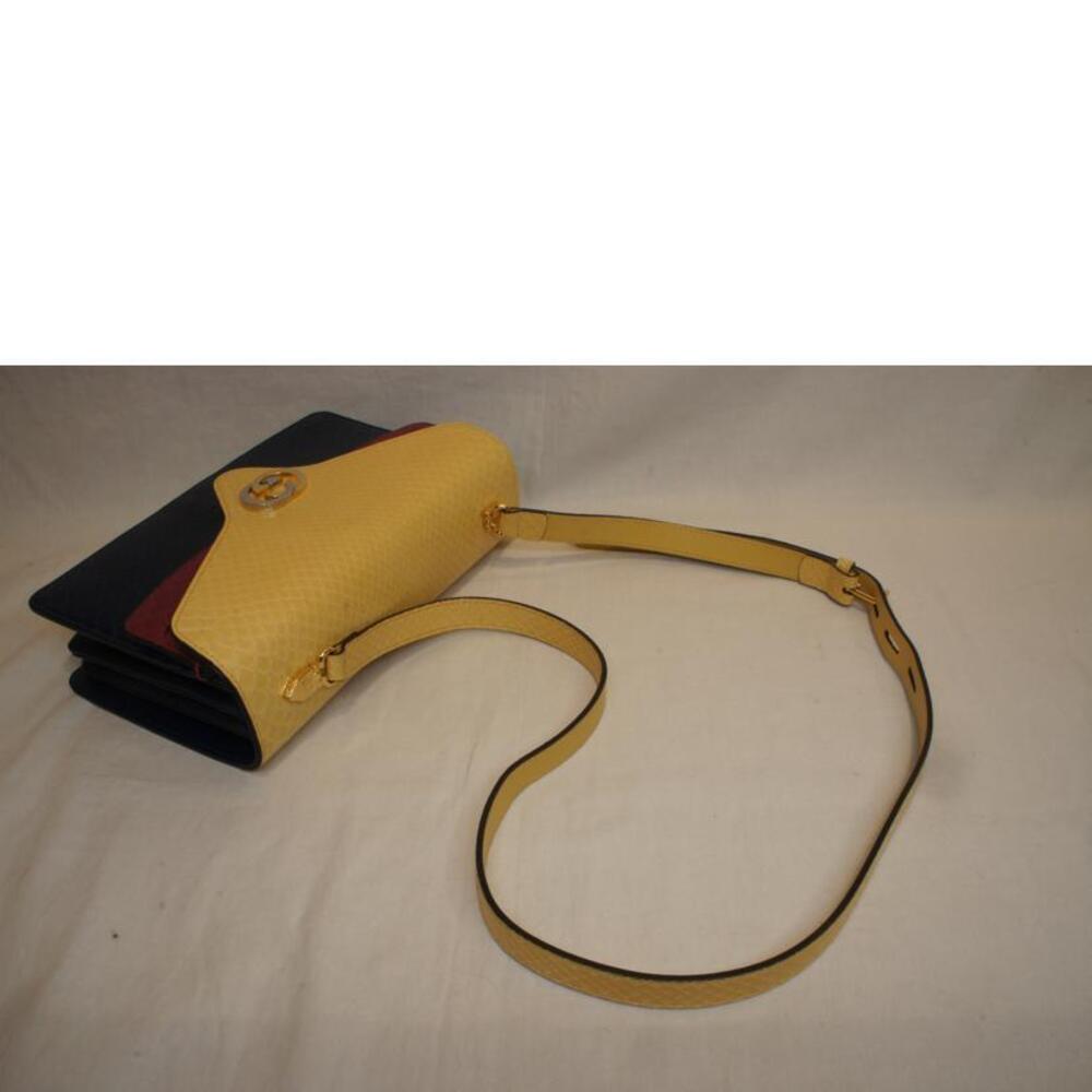 Gucci GG Interlocking Logo python shoulder bag mu… - image 4